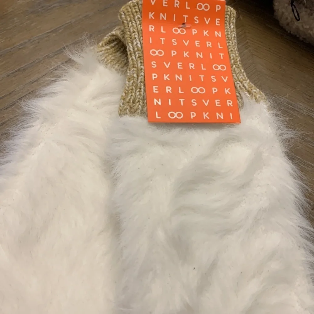 Free people verloop fur  mittens one size new with tags